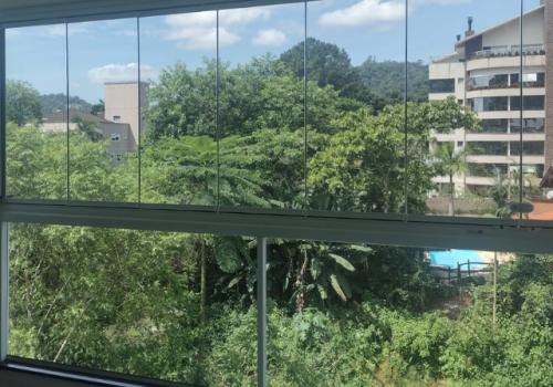 ENVIDRAÇAMENTO DE SACADA